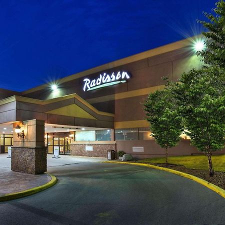 Radisson Hotel Sudbury Exterior foto